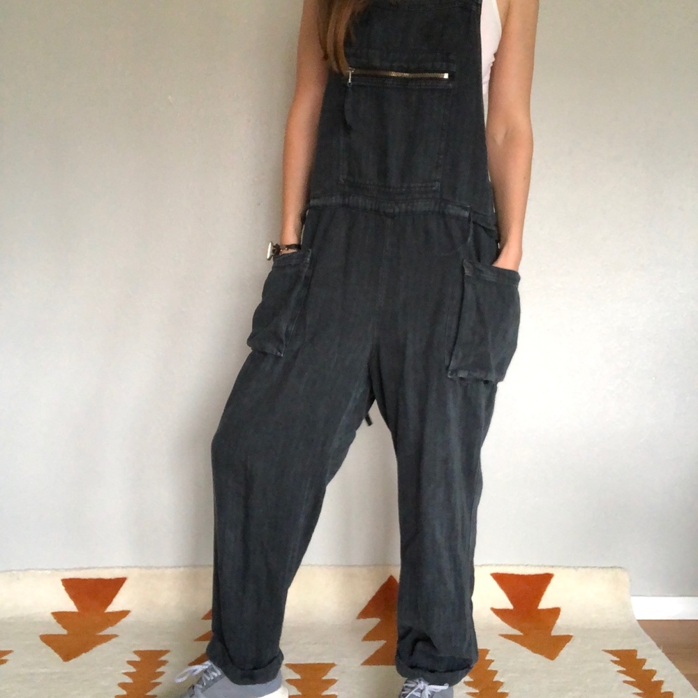 FREE PEOPLE OVERALL SIZE M